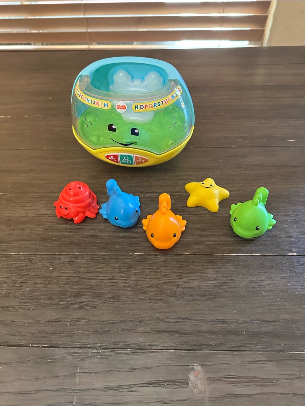 Fisher Price Laugh & Learn Magical Lights Fishbowl